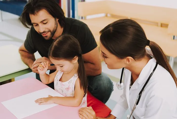 Tratamento de pacientes em hospitais, colaborando com equipes multidisciplinares para questões de saúde mental.